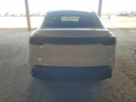 Tesla Model Y LONG RANGE RWD - 28000 € / 54763.24 лв. - 46970346 6 | Car24.bg Tesla Model Y LONG RANGE RWD - 28000 € / 54763.24 лв. - 46970346 6