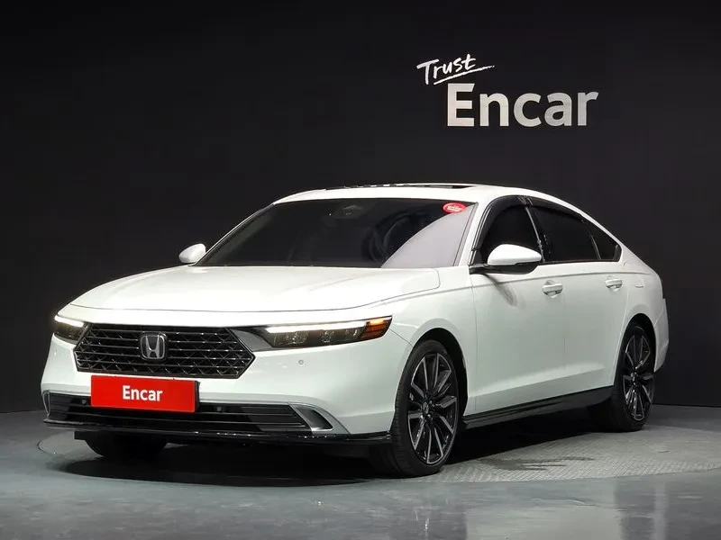 Honda Accord 2.0 Hybrid - САМО 30% АВАНС! - 32778 € - 92598636 1 | Car24.bg Honda Accord 2.0 Hybrid - САМО 30% АВАНС! - 32778 € - 92598636 1