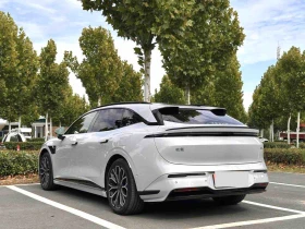 Zeekr 7 GT LONG RANGE | 100 kWh | 825 KM | 422 К.С. | FULL EX - 34240 € - 57659285 4 | Car24.bg Zeekr 7 GT LONG RANGE | 100 kWh | 825 KM | 422 К.С. | FULL EX - 34240 € - 57659285 4