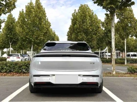 Zeekr 7 GT LONG RANGE | 100 kWh | 825 KM | 422 К.С. | FULL EX - 34240 € - 57659285 5 | Car24.bg Zeekr 7 GT LONG RANGE | 100 kWh | 825 KM | 422 К.С. | FULL EX - 34240 € - 57659285 5