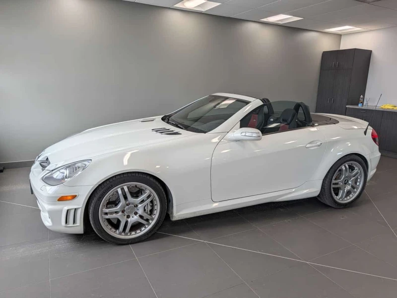 Mercedes-Benz SLK 55 AMG 5.5L /CARBON / HARMAN KARDON / ОБДУХВАНЕ - 24500 € / 47917.83 лв. - 33296753 1 | Car24.bg Mercedes-Benz SLK 55 AMG 5.5L /CARBON / HARMAN KARDON / ОБДУХВАНЕ - 24500 € / 47917.83 лв. - 33296753 1