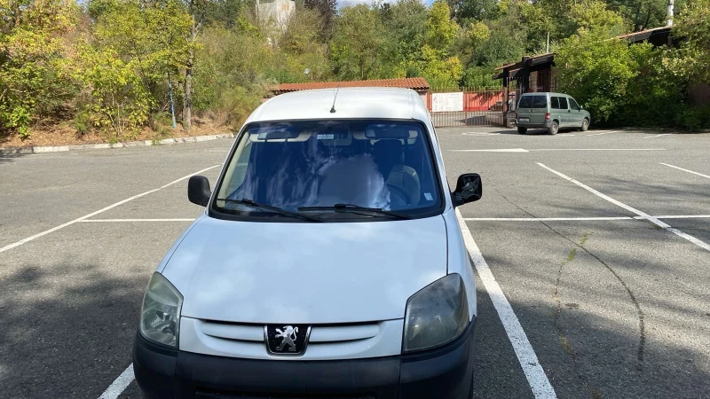 Peugeot Partner - 2000 € - 71296516 1 | Car24.bg Peugeot Partner - 2000 € - 71296516 1