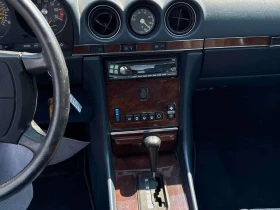 Mercedes-Benz 560 * 560SL * АВТОКРЕДИТ БЕЗ ПЪРВОНАЧАЛНА ВНОСКА* | Auto.bg — изображение 9 Mercedes-Benz 560 * 560SL * АВТОКРЕДИТ БЕЗ ПЪРВОНАЧАЛНА ВНОСКА* | Auto.bg — изображение 9