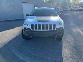 Jeep Cherokee * Trailhawk * CARFAX * БЕЗ ПЪРВОНАЧАЛНА ВНОСКА - 23999 лв. / 12270.49 € - 60306680 6 | Car24.bg Jeep Cherokee * Trailhawk * CARFAX * БЕЗ ПЪРВОНАЧАЛНА ВНОСКА - 23999 лв. / 12270.49 € - 60306680 6