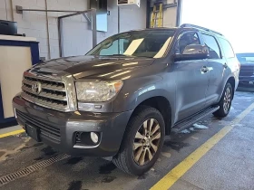 Toyota Sequoia Limited * 4WD * 8 МЕСТА * CARFAX *