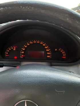 Mercedes-Benz C 220 - 1900 € / 3716.08 лв. - 64999727 15 | Car24.bg Mercedes-Benz C 220 - 1900 € / 3716.08 лв. - 64999727 15