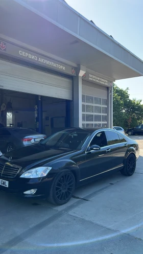 Mercedes-Benz S 320