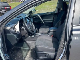 Toyota Rav4 * XLE * ОТ ПРЕДСТАВИТЕЛСТВО * CARFAX | Auto.bg — изображение 11 Toyota Rav4 * XLE * ОТ ПРЕДСТАВИТЕЛСТВО * CARFAX | Auto.bg — изображение 11