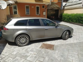 Alfa Romeo 156 sportwagon 1.9jtdm - 1000 € / 1955.83 лв. - 97241097 4 | Car24.bg Alfa Romeo 156 sportwagon 1.9jtdm - 1000 € / 1955.83 лв. - 97241097 4