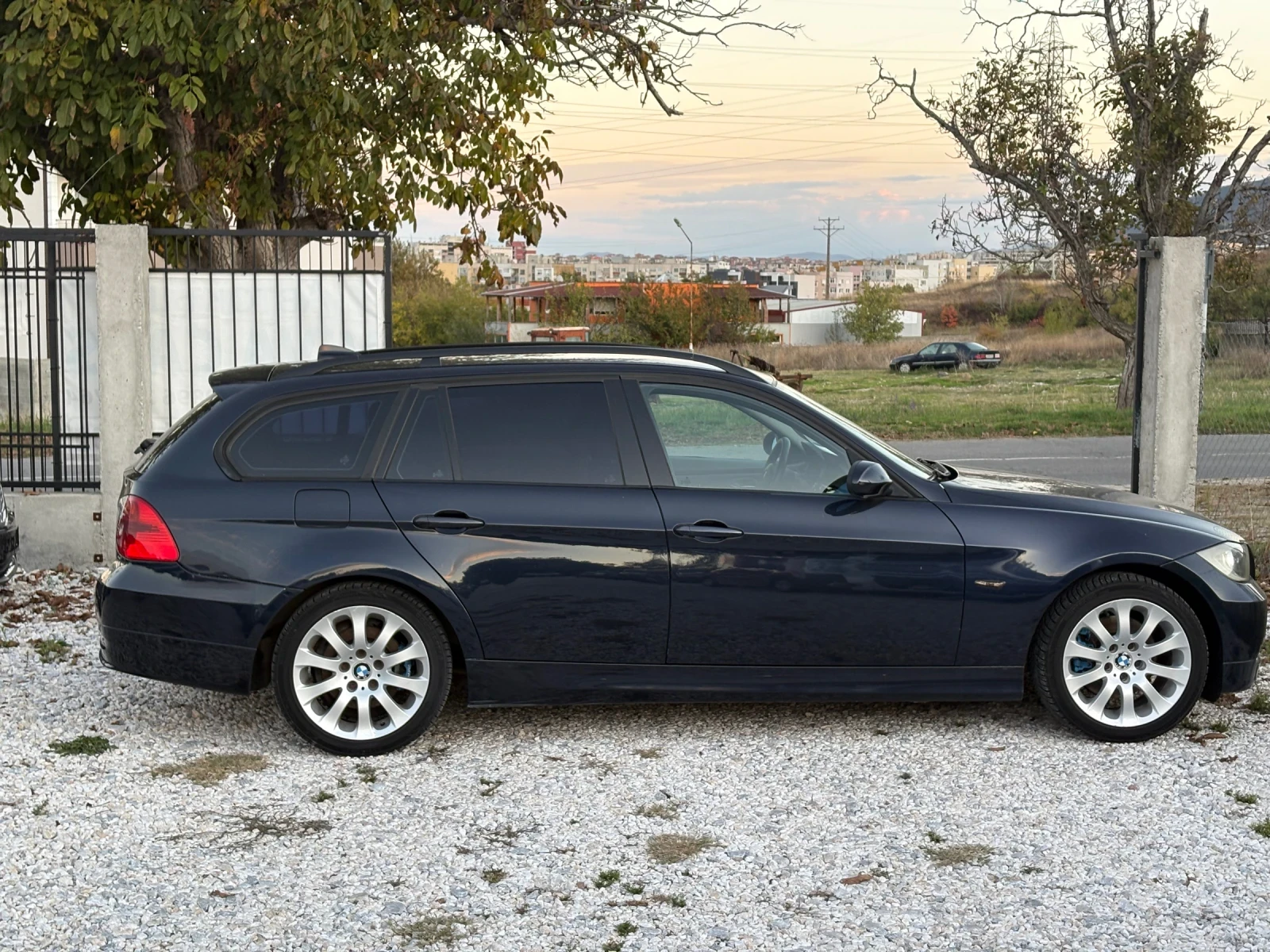 BMW 318 1.8 D 143 ps 2008г - изображение 7 | Auto.bg BMW 318 1.8 D 143 ps 2008г - изображение 7