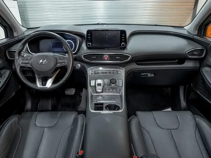 Hyundai Santa fe LUXURY/PLUG-IN/PANO/ADAPTIVE CRUISE - изображение 10 | Auto.bg Hyundai Santa fe LUXURY/PLUG-IN/PANO/ADAPTIVE CRUISE - изображение 10