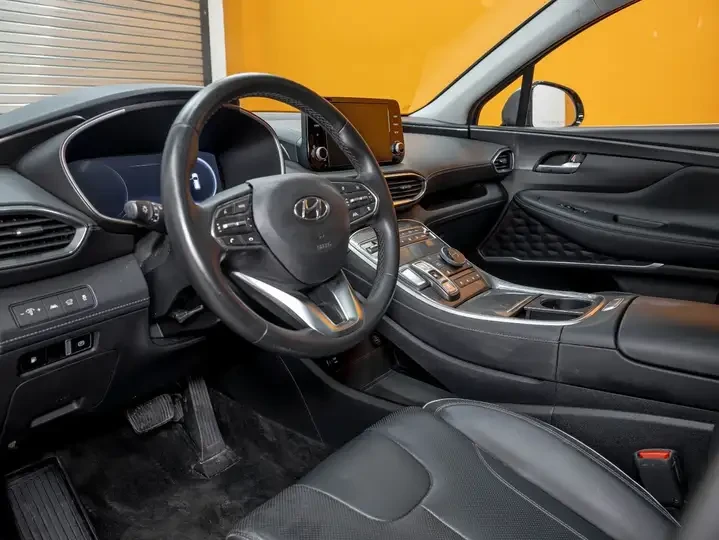 Hyundai Santa fe LUXURY/PLUG-IN/PANO/ADAPTIVE CRUISE - изображение 8 | Auto.bg Hyundai Santa fe LUXURY/PLUG-IN/PANO/ADAPTIVE CRUISE - изображение 8