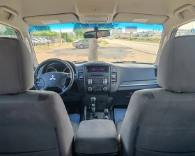 Mitsubishi Pajero 3.2 ДИЗЕЛ 170 К.С.4Х4 БЕЗ РЪЖДА! УНИКАЛНО СЪСТОЯНИ | Auto.bg — изображение 13 Mitsubishi Pajero 3.2 ДИЗЕЛ 170 К.С.4Х4 БЕЗ РЪЖДА! УНИКАЛНО СЪСТОЯНИ | Auto.bg — изображение 13