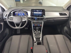 VW T-Roc undefined | Auto.bg — изображение 7 VW T-Roc undefined | Auto.bg — изображение 7
