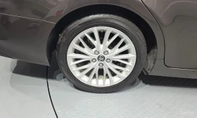 Toyota Camry * 2.5 XLE Hybrid * КРАЙНА ЦЕНА ДО БЪЛГАРИЯ | Auto.bg — изображение 5 Toyota Camry * 2.5 XLE Hybrid * КРАЙНА ЦЕНА ДО БЪЛГАРИЯ | Auto.bg — изображение 5