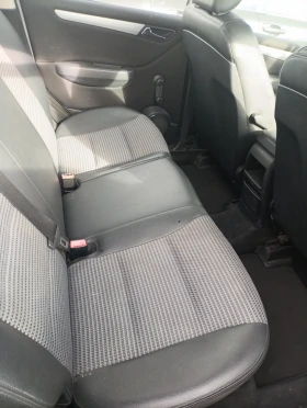 Mercedes-Benz A 200 2.0ie Gas - 1600 € / 3129.33 лв. - 29737912 6 | Car24.bg Mercedes-Benz A 200 2.0ie Gas - 1600 € / 3129.33 лв. - 29737912 6