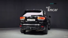 Jeep Grand cherokee OVERLAND* 4X4* 3.6* PANO* DISTRONIC* ОБДУХ* | Auto.bg — изображение 4 Jeep Grand cherokee OVERLAND* 4X4* 3.6* PANO* DISTRONIC* ОБДУХ* | Auto.bg — изображение 4