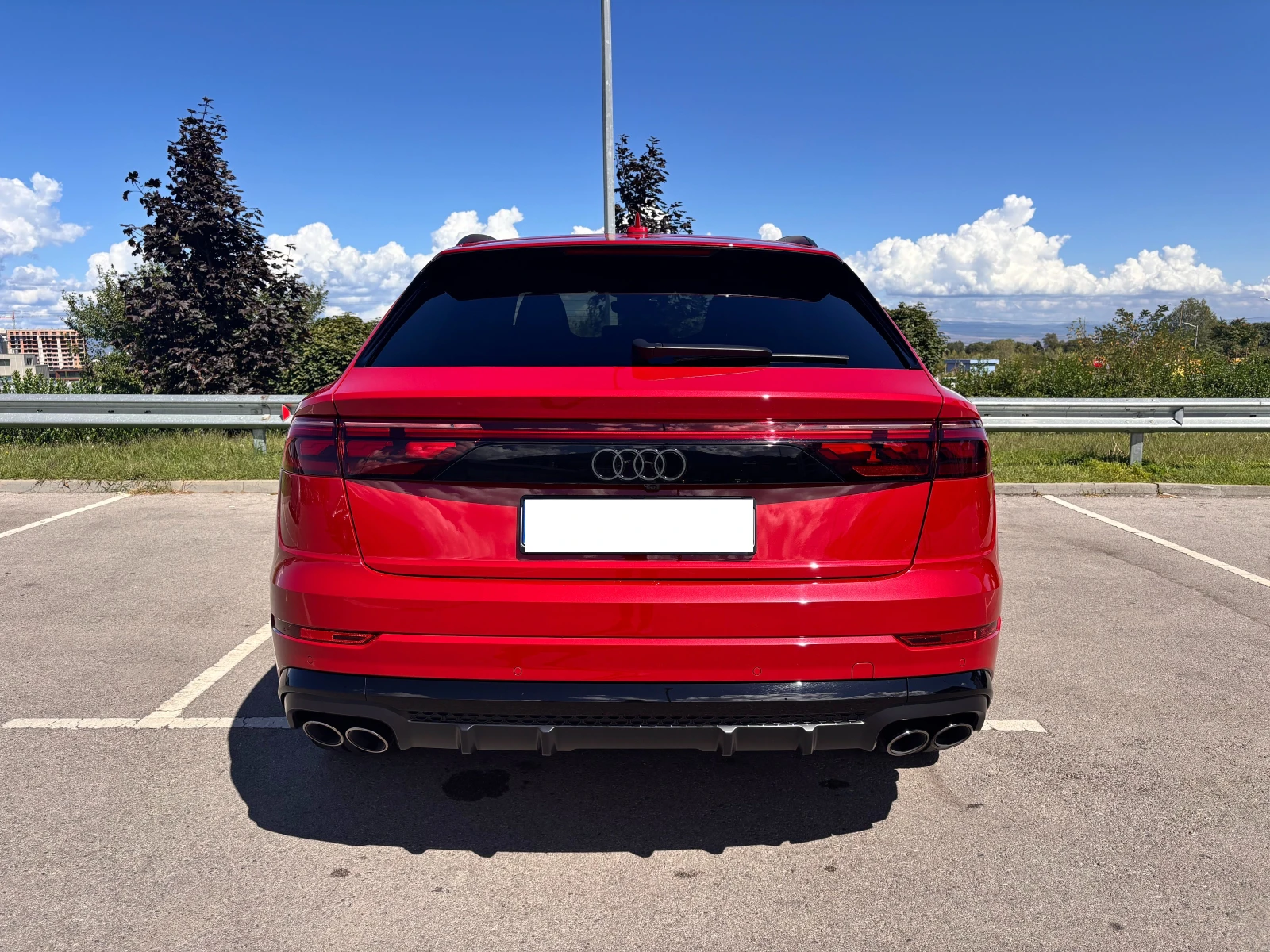 Audi SQ8 4.0 TFSI / Laser / B&O / Pano / HuD  - изображение 4 | Auto.bg Audi SQ8 4.0 TFSI / Laser / B&O / Pano / HuD  - изображение 4