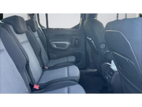 Toyota Proace City Verso Месечна вноска от 308 | Auto.bg — изображение 7 Toyota Proace City Verso Месечна вноска от 308 | Auto.bg — изображение 7