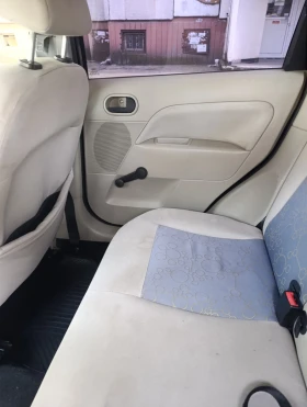 Ford Fiesta 1.4 benzin - 2880 € / 5632.79 лв. - 37670289 9 | Car24.bg Ford Fiesta 1.4 benzin - 2880 € / 5632.79 лв. - 37670289 9