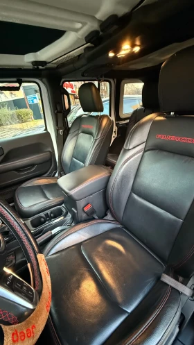 Jeep Wrangler RUBICON/ Камера/ Подгрев Волан/ - 30700 € / 60043.98 лв. - 55370415 4 | Car24.bg Jeep Wrangler RUBICON/ Камера/ Подгрев Волан/ - 30700 € / 60043.98 лв. - 55370415 4