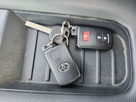 Toyota Tundra * CREW CAB SHORT BED * CARFAX * БЕЗ ПЪРВОНАЧАЛНА В | Auto.bg — изображение 8 Toyota Tundra * CREW CAB SHORT BED * CARFAX * БЕЗ ПЪРВОНАЧАЛНА В | Auto.bg — изображение 8