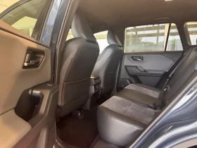 Toyota Rav4 PLUG-IN* AWD* MEMORY* DISTR* CAM* CARPLAY* | Auto.bg — изображение 14 Toyota Rav4 PLUG-IN* AWD* MEMORY* DISTR* CAM* CARPLAY* | Auto.bg — изображение 14