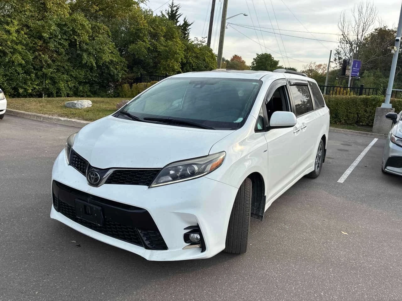 Toyota Sienna * SE * АВТОКРЕДИТ БЕЗ ПЪРВОНАЧАЛНА ВНОСКА* | Auto.bg — изображение 1 Toyota Sienna * SE * АВТОКРЕДИТ БЕЗ ПЪРВОНАЧАЛНА ВНОСКА* | Auto.bg — изображение 1