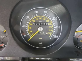 Mercedes-Benz 560 * 560SL * МАЛКО КИЛОМЕТРИ* 2 КЛЮЧА* КЛАСИКА* | Auto.bg — изображение 7 Mercedes-Benz 560 * 560SL * МАЛКО КИЛОМЕТРИ* 2 КЛЮЧА* КЛАСИКА* | Auto.bg — изображение 7