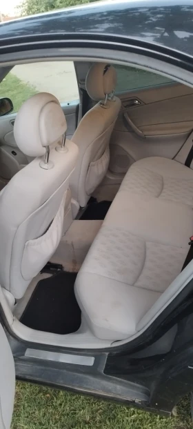 Mercedes-Benz C 220 CDI - 1550 € / 3031.54 лв. - 30866574 7 | Car24.bg Mercedes-Benz C 220 CDI - 1550 € / 3031.54 лв. - 30866574 7