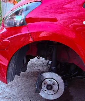 Toyota Aygo 1.0 VVTI напълно обслужена внос Германия - 1900 € / 3716.08 лв. - 29750244 12 | Car24.bg Toyota Aygo 1.0 VVTI напълно обслужена внос Германия - 1900 € / 3716.08 лв. - 29750244 12