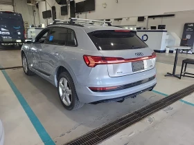 Audi E-Tron Quattro Technik S-LINE| HUD| MASSAGE| 2 КЛЮЧА| | Auto.bg — изображение 6 Audi E-Tron Quattro Technik S-LINE| HUD| MASSAGE| 2 КЛЮЧА| | Auto.bg — изображение 6