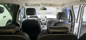 Ford S-Max 2.2 TDCI, 175 hp, Titanium - 4100 € / 8018.90 лв. - 95172761 6 | Car24.bg Ford S-Max 2.2 TDCI, 175 hp, Titanium - 4100 € / 8018.90 лв. - 95172761 6