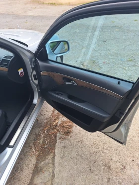 Mercedes-Benz E 220 - 7700 € - 47860272 12 | Car24.bg Mercedes-Benz E 220 - 7700 € - 47860272 12