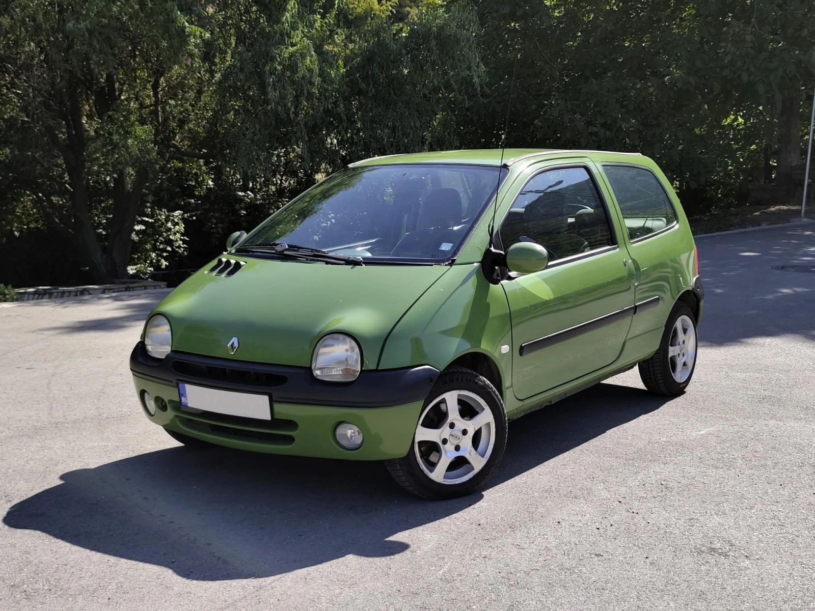 Renault Twingo 1.2i | Auto.bg — изображение 1 Renault Twingo 1.2i | Auto.bg — изображение 1