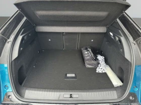 Peugeot 3008 GT Electric AWD 239 кВ 320 к.с. - 105000 лв. / 53685.65 € - 45095981 12 | Car24.bg Peugeot 3008 GT Electric AWD 239 кВ 320 к.с. - 105000 лв. / 53685.65 € - 45095981 12