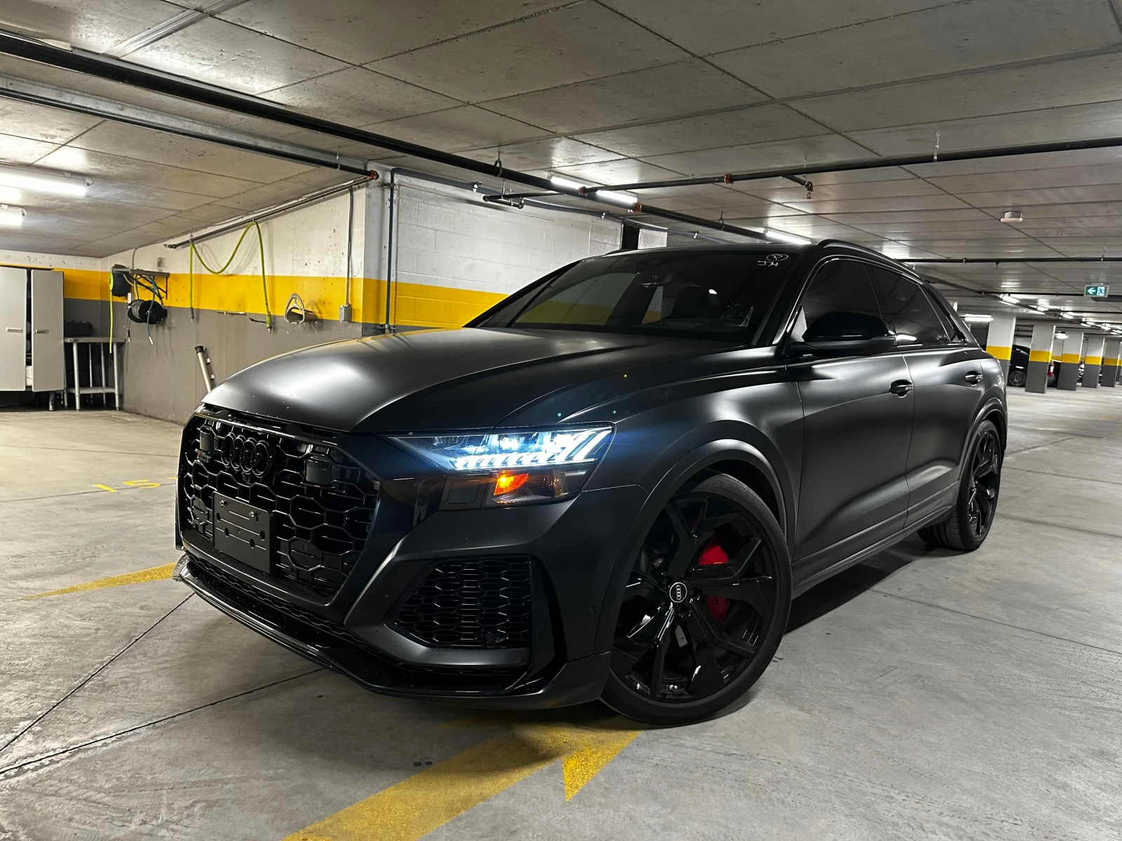 Audi Rs3 4.0L 8cyl AWD | Auto.bg — изображение 1 Audi Rs3 4.0L 8cyl AWD | Auto.bg — изображение 1
