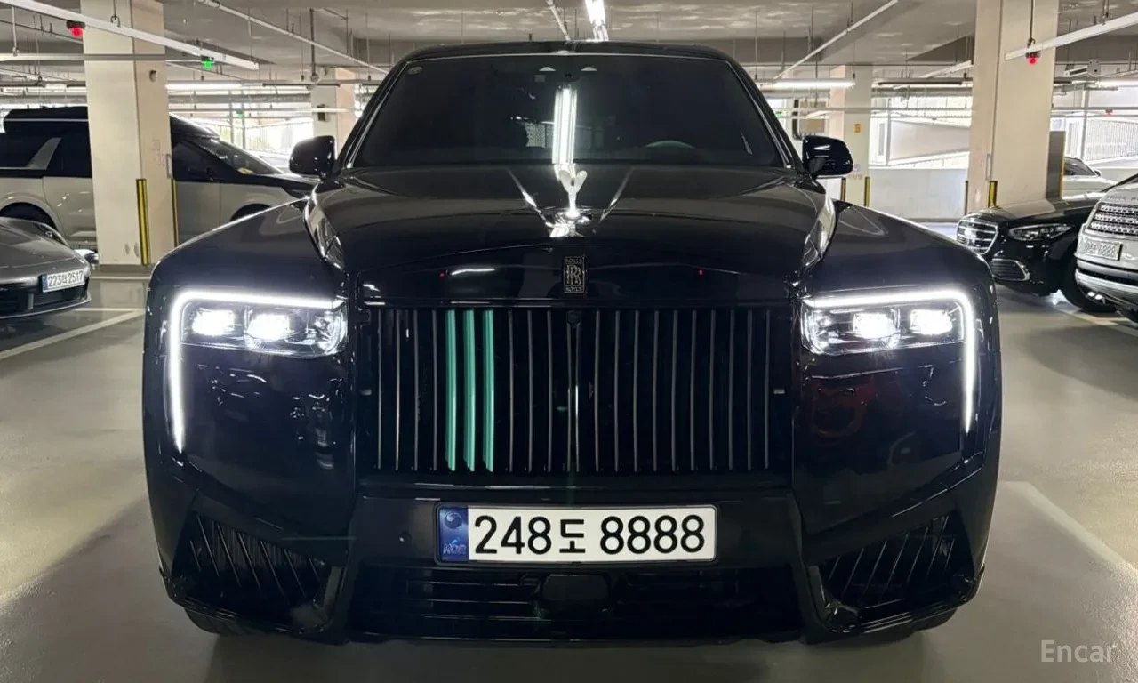 Rolls-Royce Cullinan undefined | Auto.bg — изображение 1 Rolls-Royce Cullinan undefined | Auto.bg — изображение 1