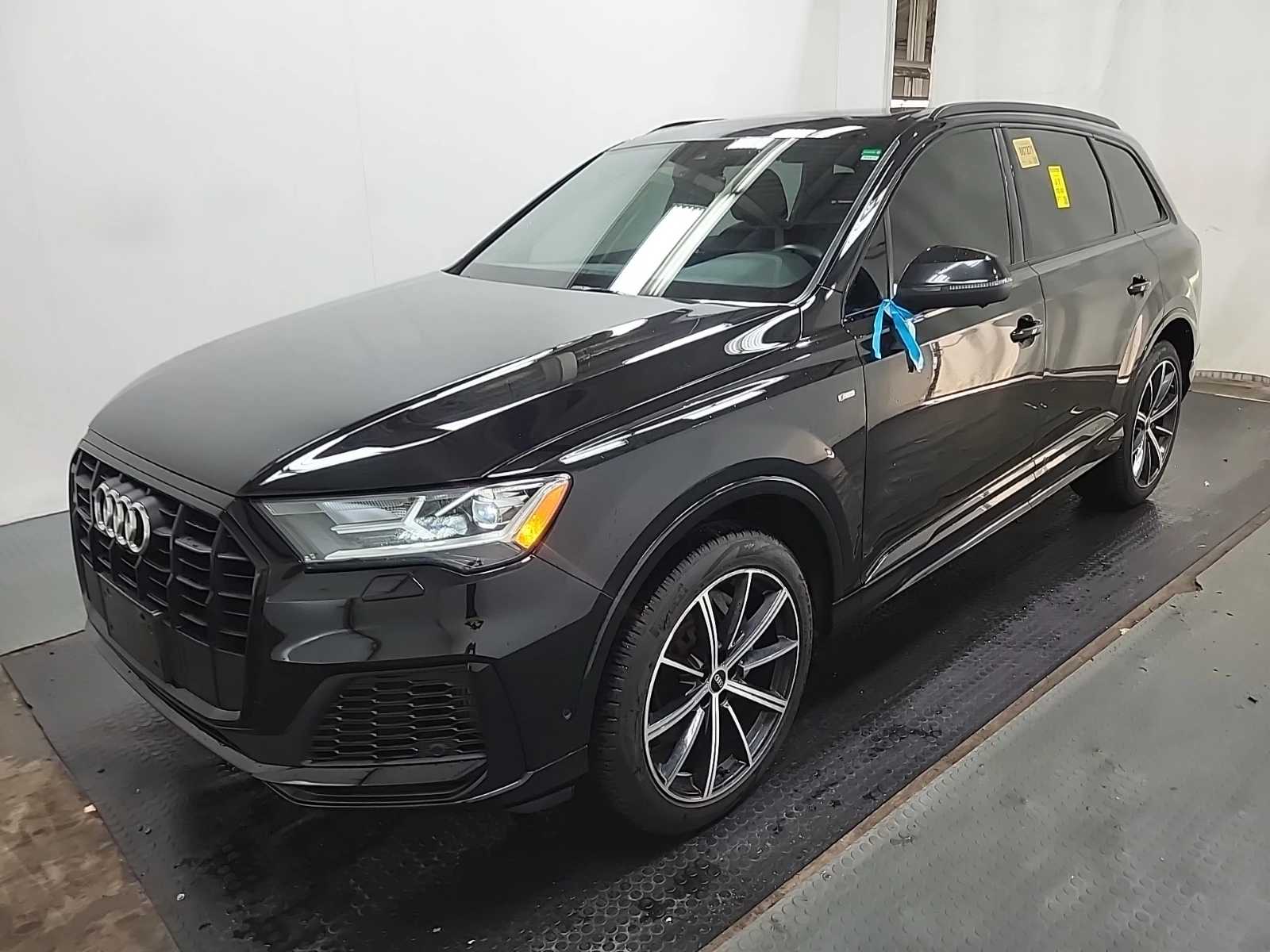 Audi Q7 PROGRESSIV* S LINE* BLACK OPTIC* | Auto.bg — изображение 1 Audi Q7 PROGRESSIV* S LINE* BLACK OPTIC* | Auto.bg — изображение 1