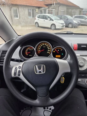 Honda Jazz - 2550 € / 4987.37 лв. - 52573303 11 | Car24.bg Honda Jazz - 2550 € / 4987.37 лв. - 52573303 11