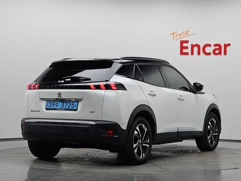 Peugeot 2008 EV GT - САМО 30% АВАНС | Auto.bg — изображение 1 Peugeot 2008 EV GT - САМО 30% АВАНС | Auto.bg — изображение 1