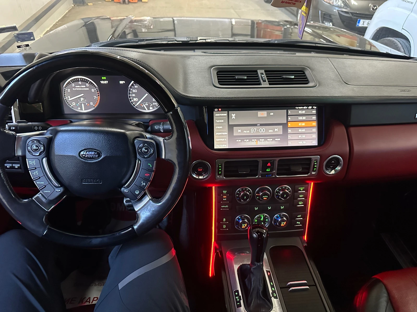 Land Rover Range rover Autobiography  - изображение 10 | Auto.bg Land Rover Range rover Autobiography  - изображение 10