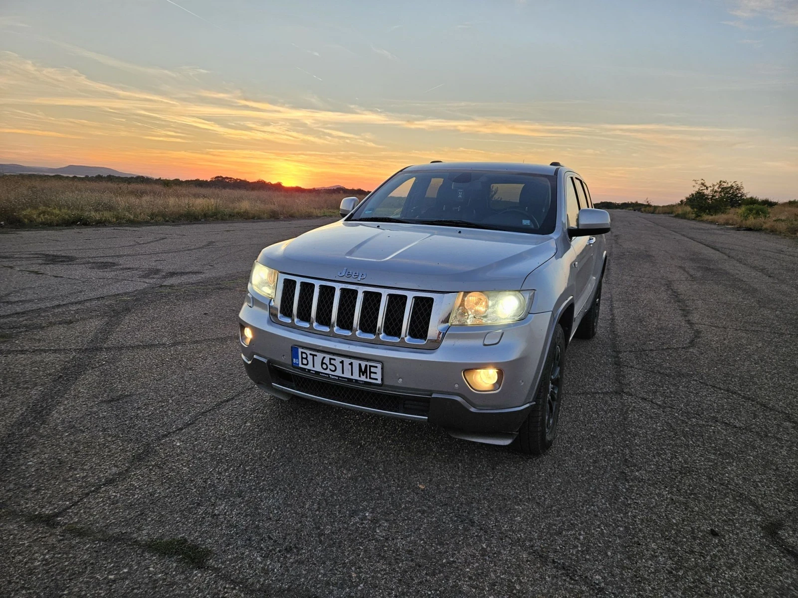 Jeep Grand cherokee Пълно каско | Auto.bg — изображение 1 Jeep Grand cherokee Пълно каско | Auto.bg — изображение 1