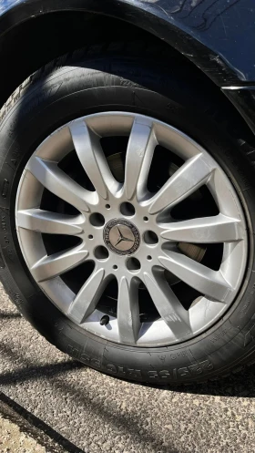 Mercedes-Benz E 200 2.2 122к.с. - 3300 € / 6454.24 лв. - 11114647 4 | Car24.bg Mercedes-Benz E 200 2.2 122к.с. - 3300 € / 6454.24 лв. - 11114647 4