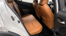 Lexus UX 250h 2.0 Хибрид | Auto.bg — изображение 12 Lexus UX 250h 2.0 Хибрид | Auto.bg — изображение 12
