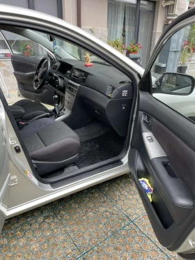Toyota Corolla 1.6i - 4650 € - 32645175 8 | Car24.bg Toyota Corolla 1.6i - 4650 € - 32645175 8