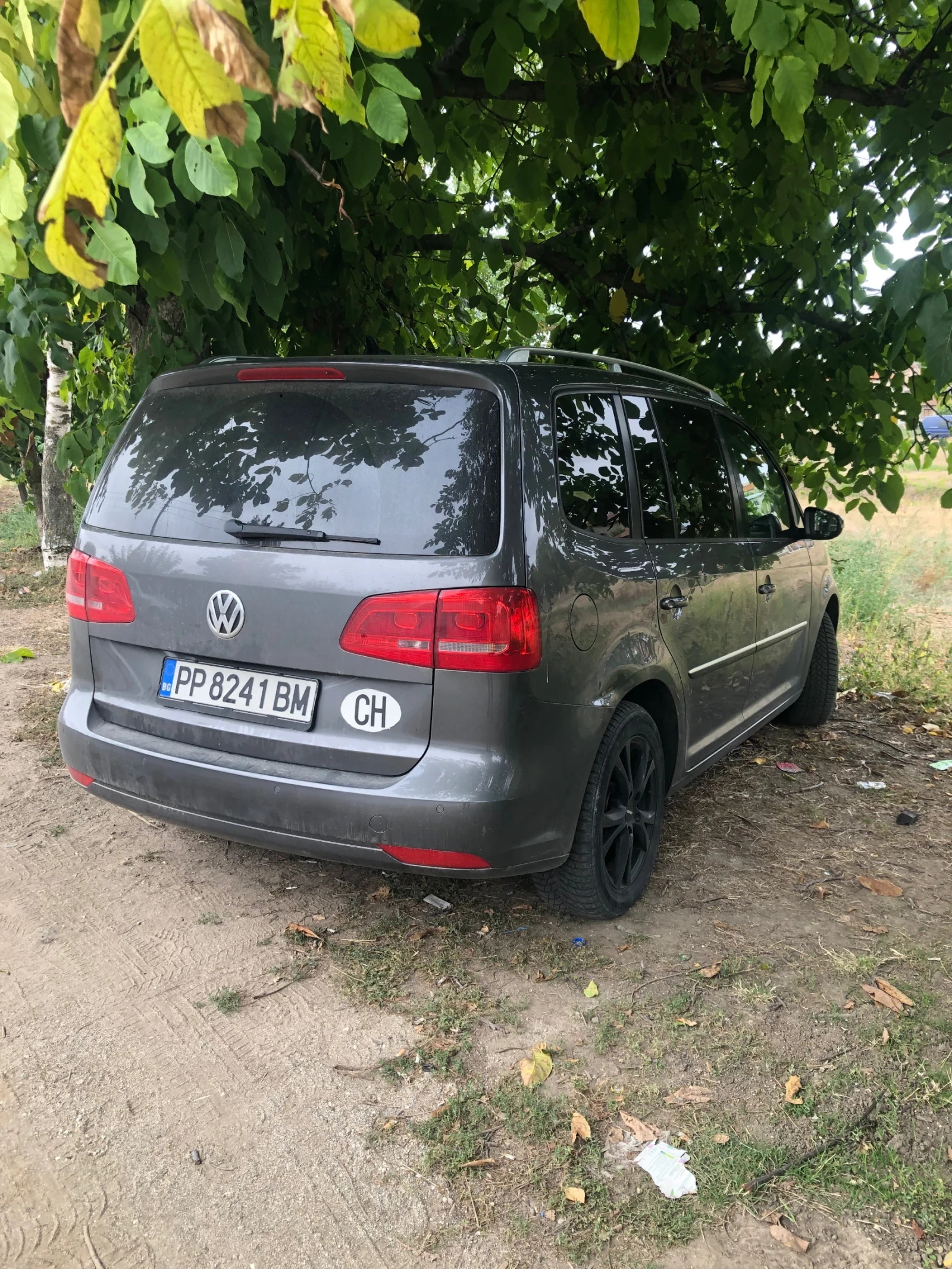 VW Touran  - изображение 2 | Auto.bg VW Touran  - изображение 2