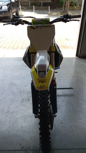 Husqvarna 350 FC 350 | Auto.bg — изображение 5 Husqvarna 350 FC 350 | Auto.bg — изображение 5