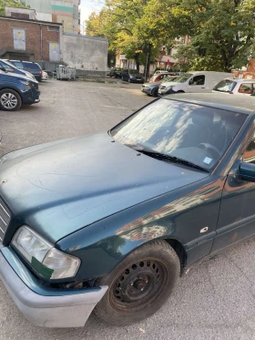 Mercedes-Benz C 220 - 1000 € - 72818168 4 | Car24.bg Mercedes-Benz C 220 - 1000 € - 72818168 4