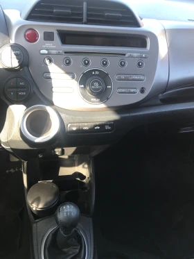 Honda Jazz 1, 4 ES - 6390 € - 73040914 12 | Car24.bg Honda Jazz 1, 4 ES - 6390 € - 73040914 12